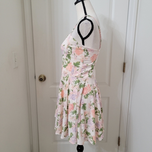 Zara Size M Mini Dress w/ Straight Neckline, Adjustable Straps Bloggers Fav. NEW - Picture 3 of 15